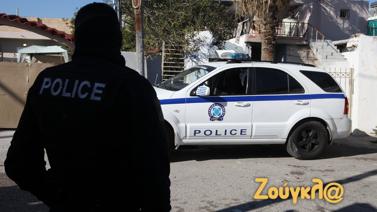 Μεγάλη αστυνομική επιχείρηση στο Ζεφύρι – Τρεις συλλήψεις – Βρέθηκαν βλήμα όλμου και όπλα