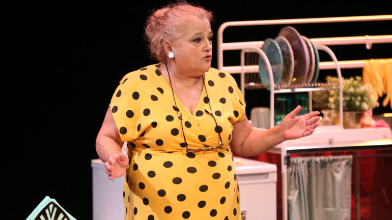 Η εξομολόγηση της Ελένης Καστάνη: «Όλοι οι άντρες μου ήταν κούκλοι και δεν μου άξιζαν»