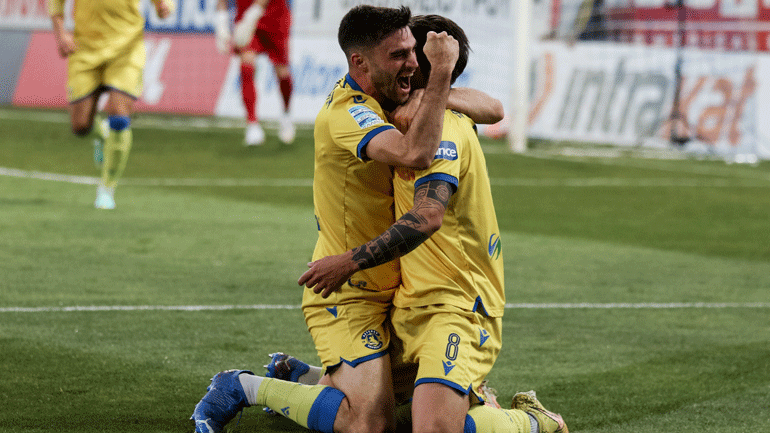 Ανώτερος ο Αστέρας στο ντεμπούτο του Μάντζιου, 3-0 τη Λαμία