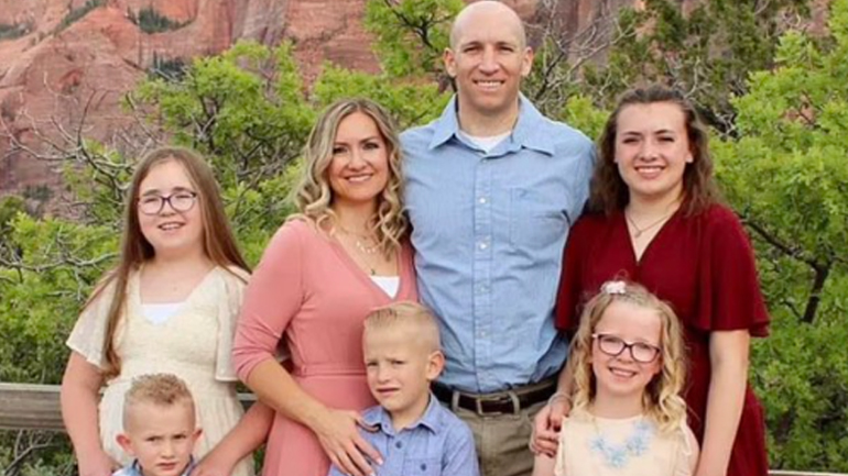 Μακελειό με 8 νεκρούς στις ΗΠΑ – Άνδρας σκότωσε τα πέντε παιδιά του, τη σύζυγο, την πεθερά του και αυτοκτόνησε