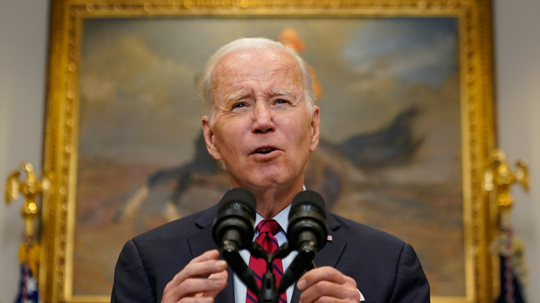 Μπάιντεν: Ο Πούτιν αναζητεί οξυγόνο με την 36ωρη εκεχειρία