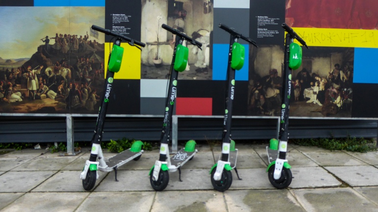 Εξαρθρώθηκε συμμορία που έκλεβε ηλεκτρικά πατίνια στα νότια προάστια της Αττικής