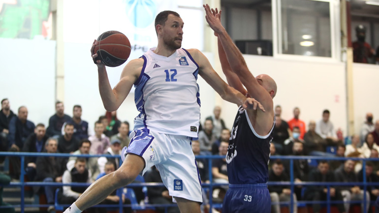 Βήμα παραμονής για τον Ιωνικό, 78-71 την Καρδίτσα με σούπερ Μαυροκεφαλίδη!