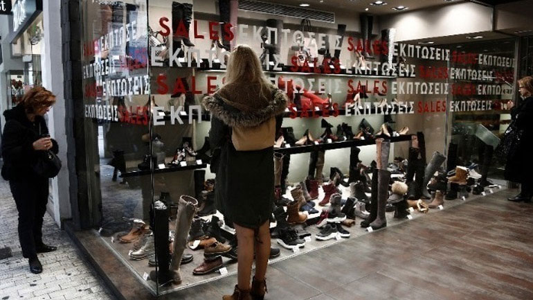 Πρεμιέρα για τις χειμερινές εκπτώσεις