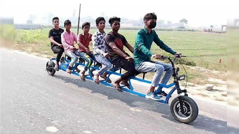 Δείτε αυτό το ηλεκτρονικό μοτοποδήλατο για 6 άτομα!