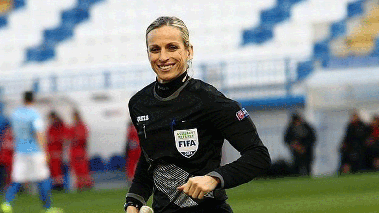 Παγκόσμιο Κύπελλο γυναικών 2023: Η FIFA επέλεξε την Χρυσούλα Κουρομπύλια στην ομάδα διαιτησίας