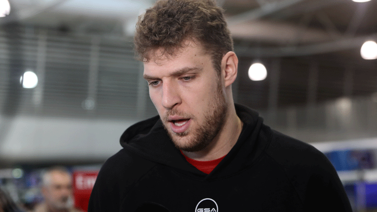 Βεζένκοφ: «Να συνεχίσουμε με την ίδια ένταση»