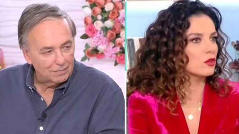 Ανδρέας Μικρούτσικος για Φωτεινή Δάρρα: «Με είπε ανόητο και ότι βγάζω λεφτά στην καμπούρα της» Ανδρέας Μικρούτσικος για Φωτεινή Δάρρα: «Με είπε ανόητο και ότι βγάζω λεφτά στην καμπούρα της»