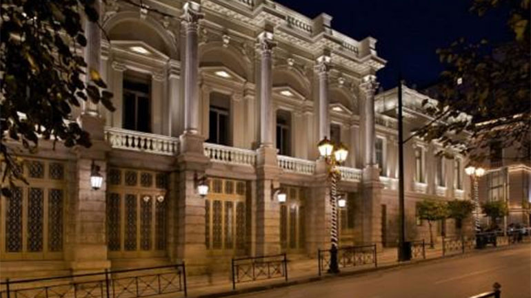 Εθνικό Θέατρο: Συζήτηση για τον ρόλο που διαδραματίζει ο φωτισμός σε μια θεατρική παράσταση