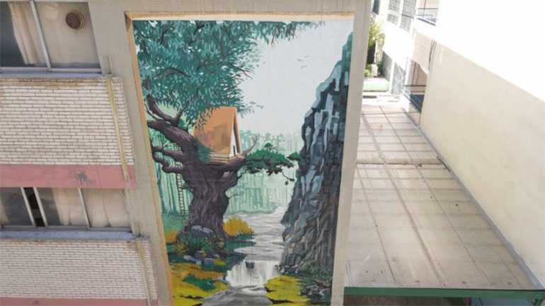 Τέσσερις νέες εντυπωσιακές τοιχογραφίες με θέμα το περιβάλλον «ντύνουν» με χρώμα σχολεία της Aθήνας