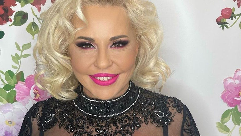 H Μπέσσυ Αργυράκη επιστρέφει στη μουσική σκηνή Σφίγγα