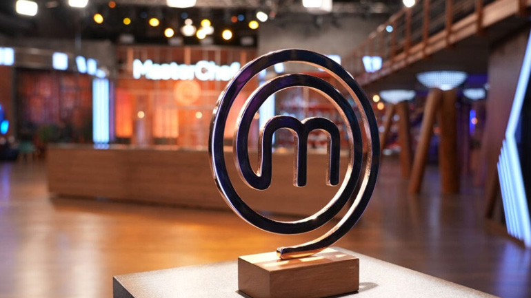 MasterChef: Οι εισβολείς που θα ανατρέψουν τα πάντα στον φετινό κύκλο MasterChef: Οι εισβολείς που θα ανατρέψουν τα πάντα στον φετινό κύκλο
