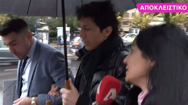 Κωνσταντίνος Εμμανουήλ: Στα δικαστήρια με τη σύντροφό του μετά την καταγγελία της για ξυλοδαρμό