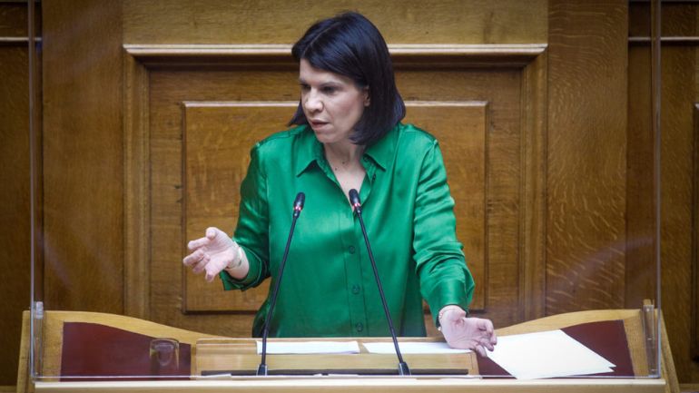 Απάντηση Ελευθεριάδου στη ΝΔ: Νόμιμη η εργασία μου – Προκαλώ να κινηθούν νομικά εναντίον μου