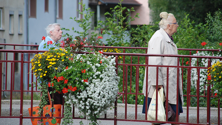 Γαλλία: Στα 64 χρόνια θα αυξηθεί η ηλικία συνταξιοδότησης μέχρι το 2030