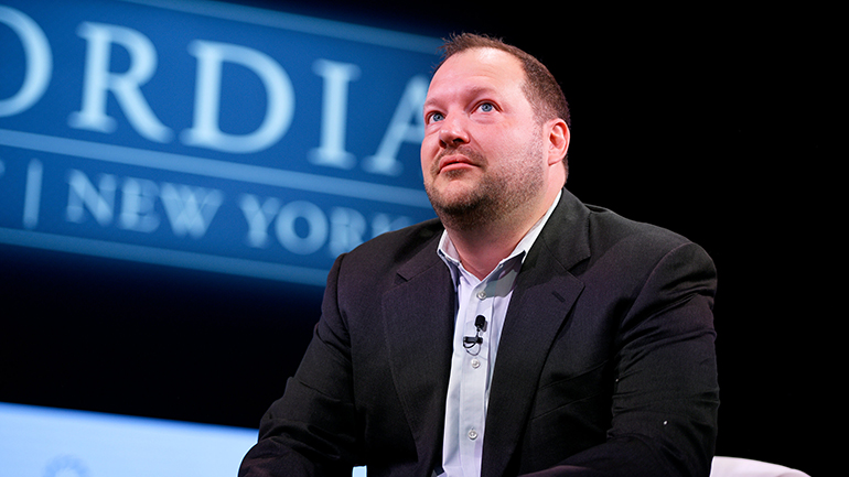 Έφυγε από τη ζωή ο αρθρογράφος Μπλέικ Χάουνσελ των Νew York Times Έφυγε από τη ζωή ο αρθρογράφος Μπλέικ Χάουνσελ των Νew York Times