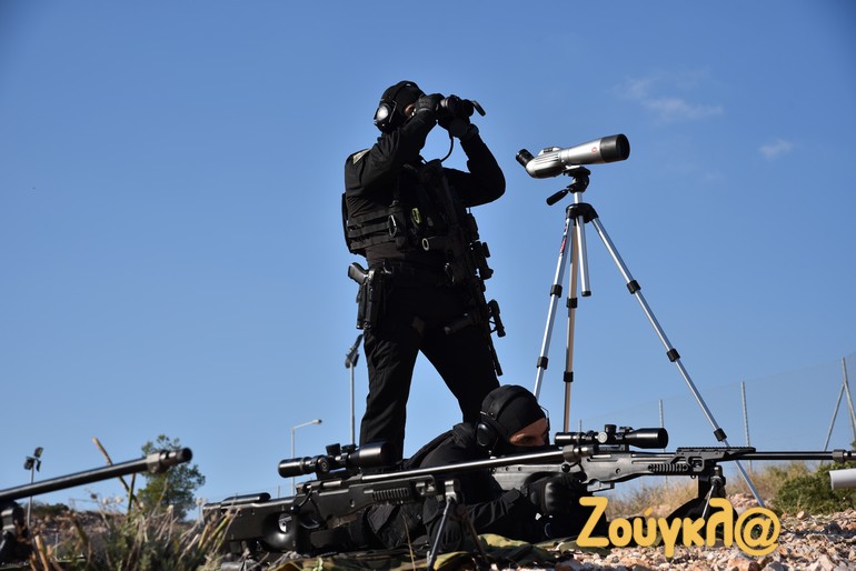 Ζεύγος ελεύθερων σκοπευτών πριν τη βολή 