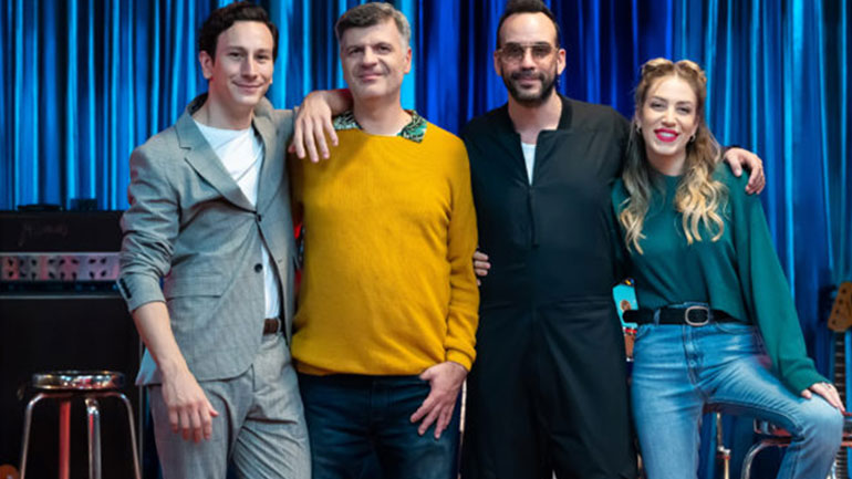 Tα Νούμερα: Ο Πάνος Μουζουράκης και ο Σταύρος Θεοδωράκης guests στο νέο επεισόδιο της σουρεαλιστικής μουσικής κωμωδίας