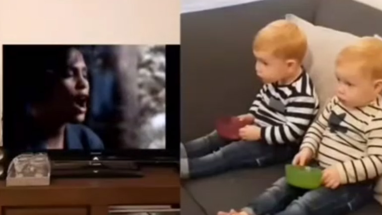 Παιδιά τρομάζουν με το τραγούδι «I Will Always Love You»