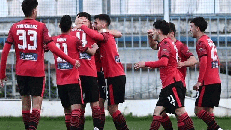 Κύπελλο Ελλάδας: Ο Πανσερραϊκός με νέα νίκη στα προημιτελικά, 1-0 τον Απόλλωνα Πόντου