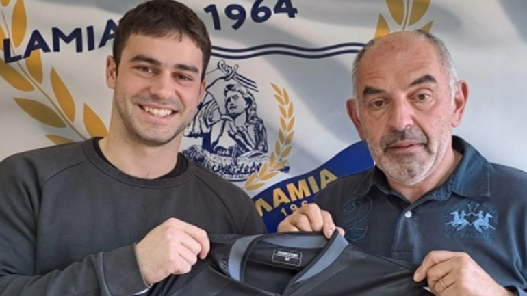 Υπέγραψε στη Λαμία ο γιος του Αντώνη Νικοπολίδη!