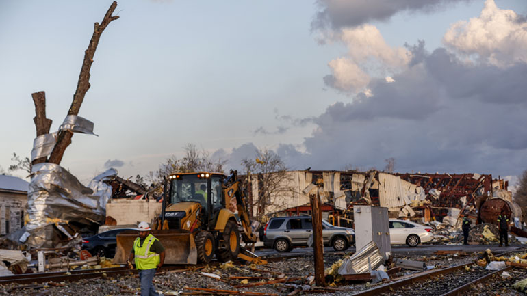ΗΠΑ: Τουλάχιστον έξι νεκροί από ανεμοστρόβιλο στην Αλαμπάμα
