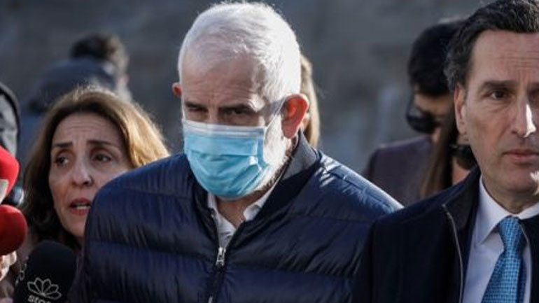 Πέτρος Φιλιππίδης: Επίθεση στην Παπαχαραλάμπους και τον δικηγόρο της – Καταγγέλλει οικονομικά συμφέροντα