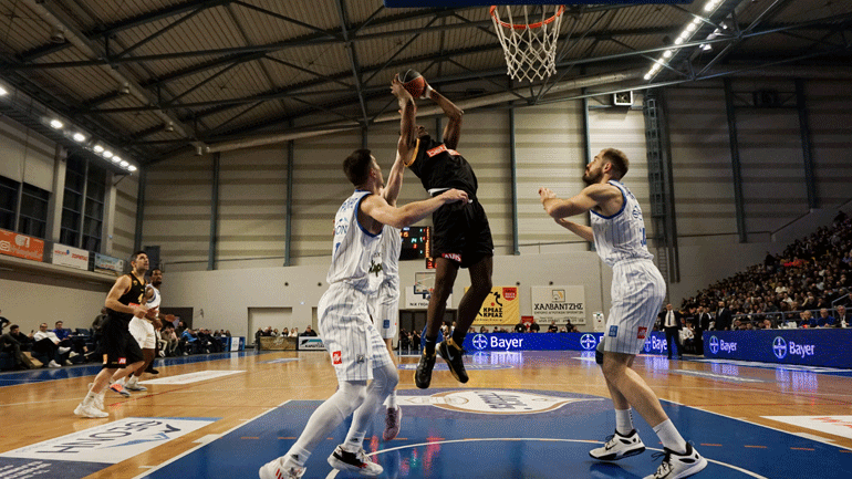Basket League: Δυσκολεύτηκε η ΑΕΚ, 70-64 την Καρδίτσα