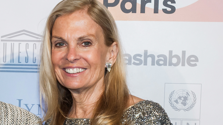 Η Αμερικανίδα πρέσβης στο Λονδίνο καταγγέλλει την «αποκρουστική» εκτέλεση του Αλιρεζά Ακμπαρί