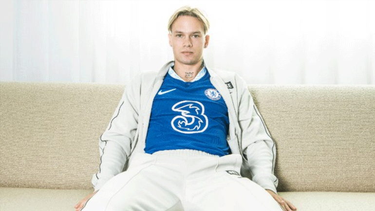 Επίσημα στην Τσέλσι ο Μούντρικ