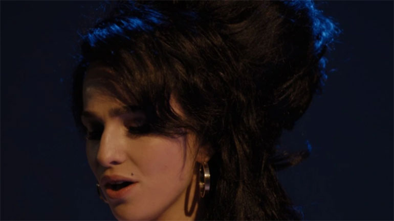 Μαρίζα Αμπέλα: Η πρώτη φωτογραφία ως Έιμι Γουάινχαουζ