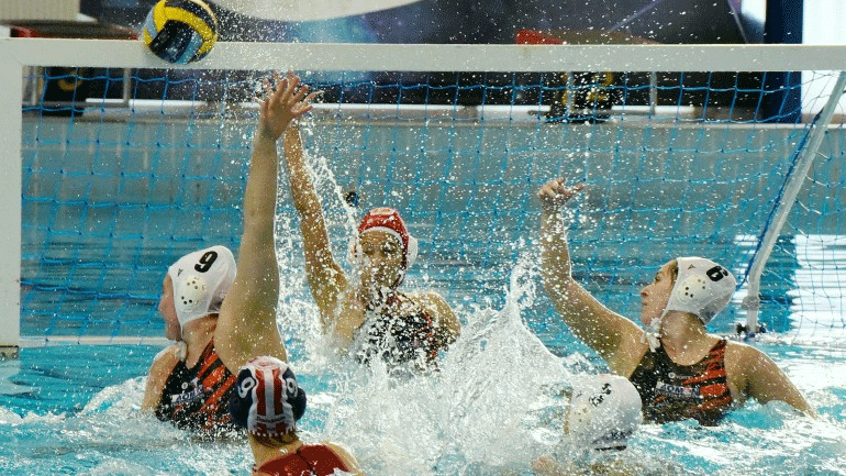 Πόλο γυναικών: Στην οκτάδα του Κυπέλλου ο Ολυμπιακός, 21-1 τον ΝΟ Λάρισας