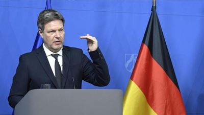 Παγκόσμιο Οικονομικό Φόρουμ – Ρ. Χάμπεκ: Η Ευρώπη πληρώνει το τίμημα της εξάρτησης της Γερμανίας από το ρωσικό αέριο