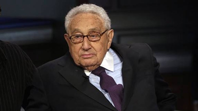 Ο Χένρι Κίσινγκερ υποστηρίζει την ένταξη της Ουκρανίας στο ΝΑΤΟ