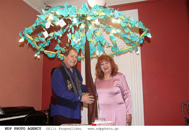 Κώστας Βενετσάνος - Μαίρη Ραζή