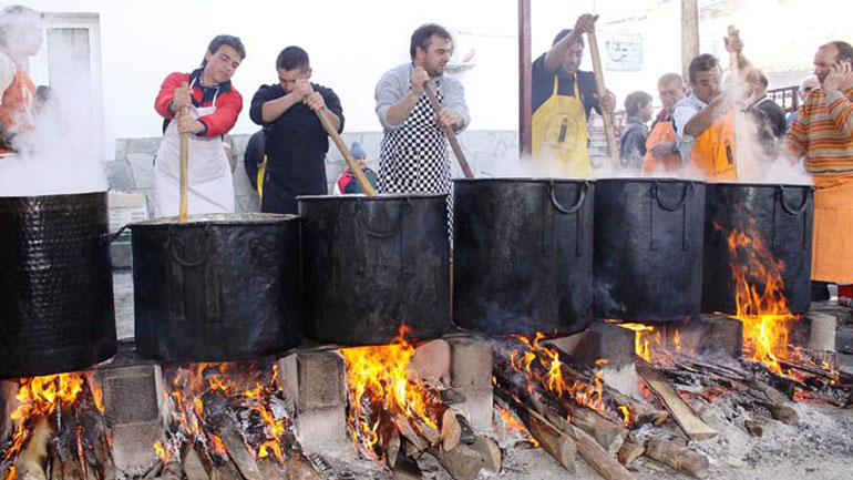«Κουρμπάνι»: Το ξεχωριστό έθιμο στη Δράμα συμπληρώνει 100 χρόνια ιστορίας