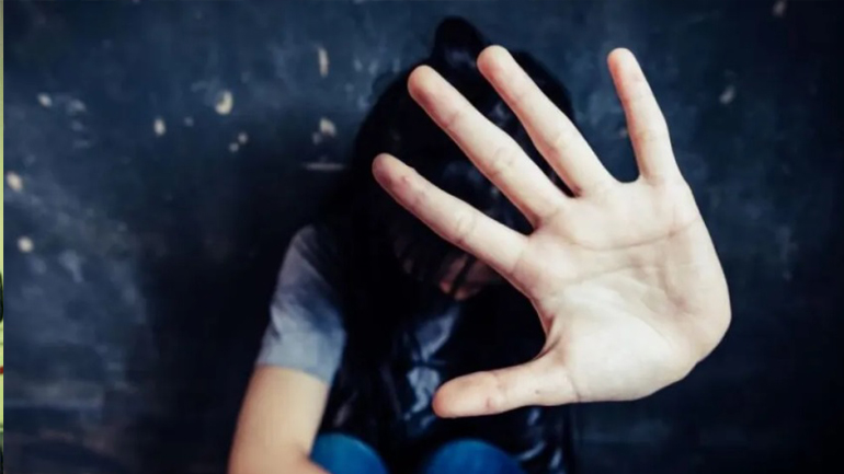 Ηράκλειο: Ξεκινά η δίκη του 44χρονου που κακοποιούσε την 13χρονη κόρη του