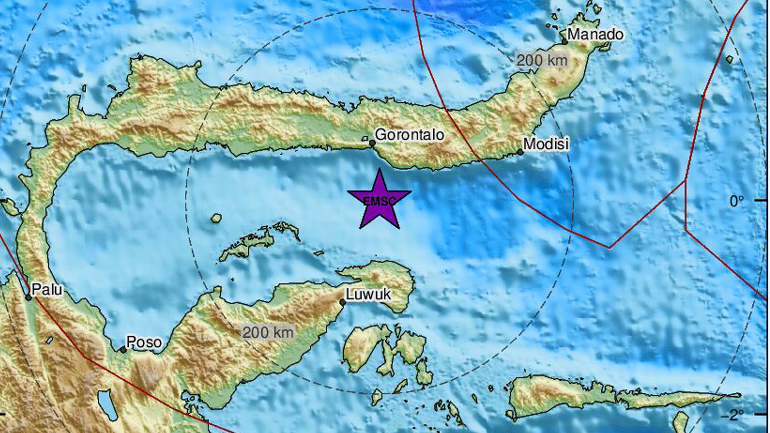 Σεισμός 7,2 Ρίχτερ στην Ινδονησία