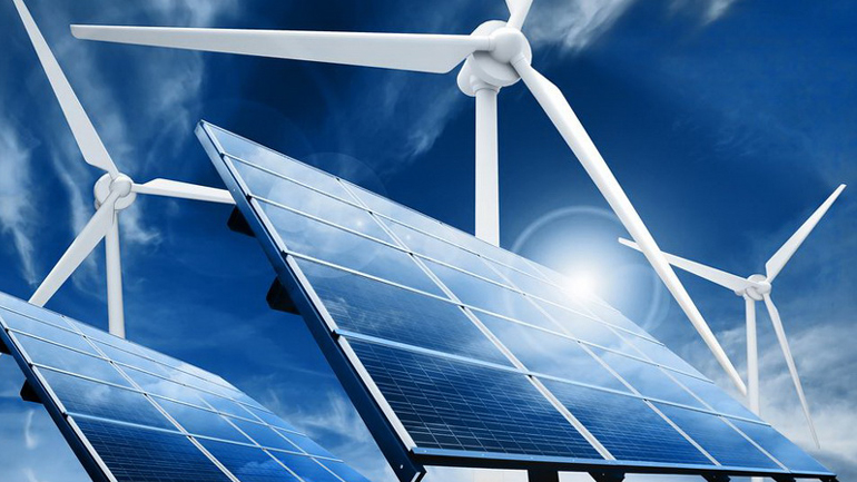 Η ΔΕΗ Ανανεώσιμες προτιμητέος επενδυτής σε διεθνή ανταγωνιστική διαδικασία της Piraeus Equity Partners