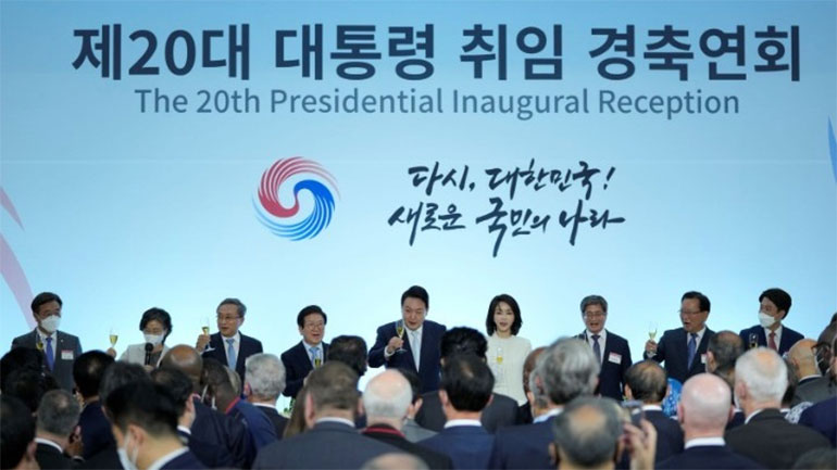 Νότια Κορέα: Εικαστική έκθεση στην Εθνοσυνέλευση λογοκρίθηκε και αποσύρθηκε