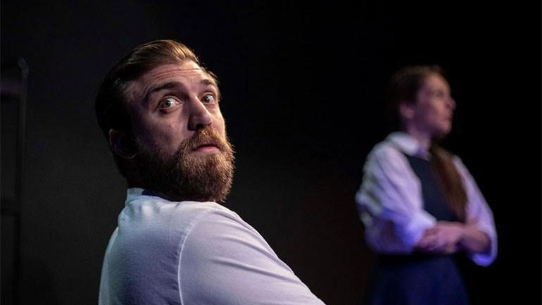 Δύο τελευταίες παραστάσεις για το έργο «Μπλου» στο Θέατρο 104