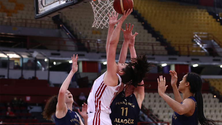 Μπάσκετ γυναικών: Δέκατη ήττα στην Euroleague για τον Ολυμπιακό, συνετρίβη 92-58 από τη Φενερμπαχτσέ