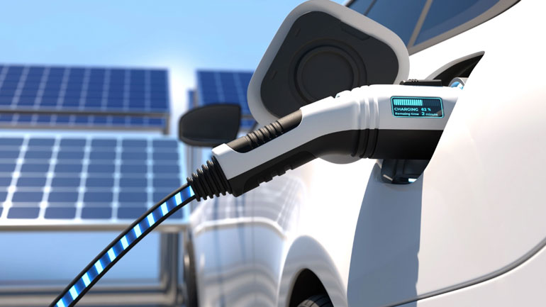 Ένα στα δέκα αυτοκίνητα που πουλήθηκαν παγκοσμίως το 2022 ήταν ηλεκτρικό