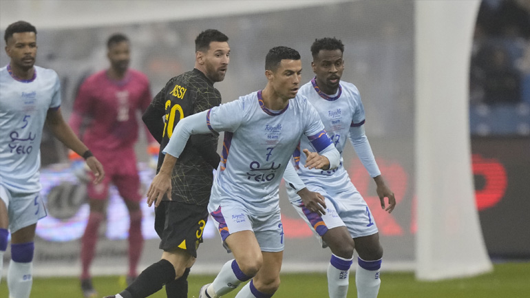 Αλ Χιλάλ/Αλ Νασρ-Παρί Σεν Ζερμέν 4-5: Θέαμα και «βροχή» από γκολ στη μονομαχία των Ρονάλντο-Μέσι στη Σαουδική Αραβία