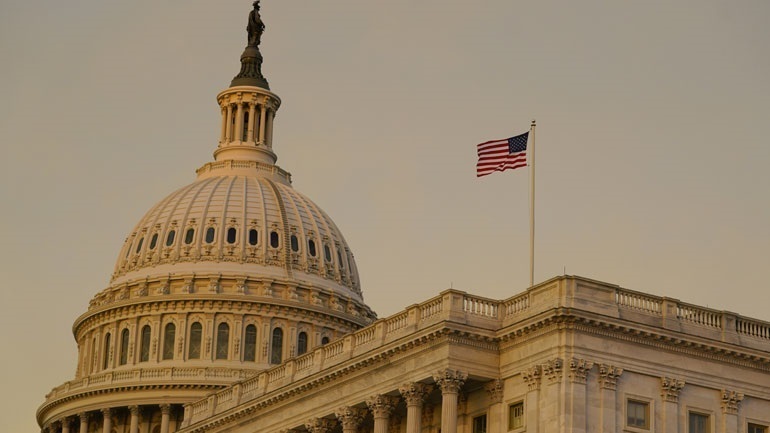 ΗΠΑ: Το Ανώτατο Δικαστήριο δεν εντόπισε ποιος ευθύνεται για τη διαρροή του προσχεδίου της απόφασης για τις αμβλώσεις