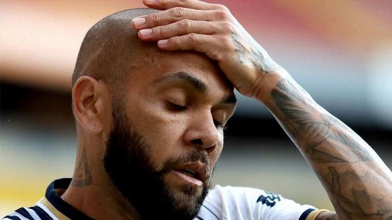 Ντάνι Άλβες: Στη φυλακή για την υπόθεση της σεξουαλικής επίθεσης σε γυναίκα Ντάνι Άλβες: Στη φυλακή για την υπόθεση της σεξουαλικής επίθεσης σε γυναίκα