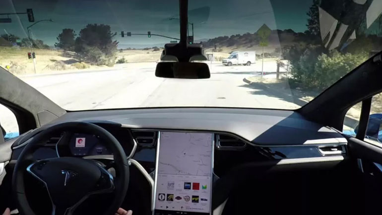 Σκάνδαλο Tesla: Ο Έλον Μασκ ήξερε από την αρχή ότι το βίντεο ήταν σκηνοθετημένο