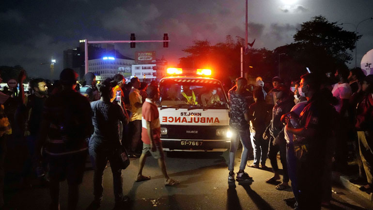 Σρι Λάνκα: Επτά νεκροί και δεκάδες τραυματίες σε τροχαίο δυστύχημα