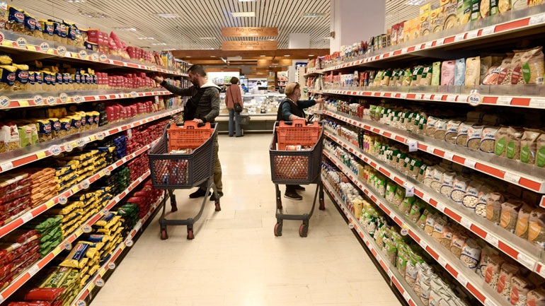 Market Pass: Ξεκινούν οι αιτήσεις – Τι προβλέπει η ΚΥΑ