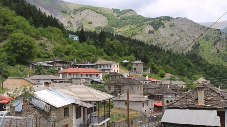 Γράμμος: Τα χωριά των ζωγράφων, των ξυλογλυπτών και των μαστόρων της πέτρας